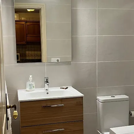 Lagos De La Quinta Apartment