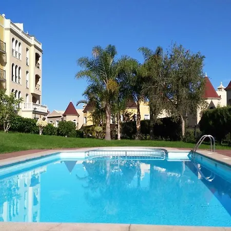 Lagos De La Quinta Apartment *